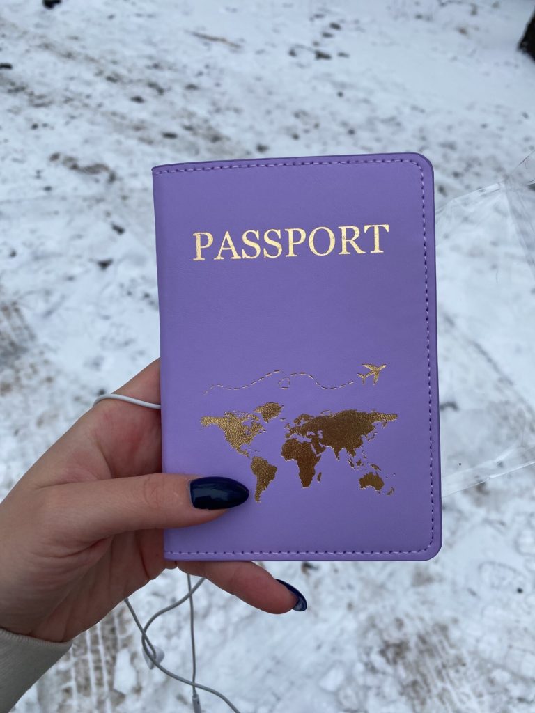 rv2 - Passport Cover